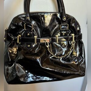 Black Steve Madden bag